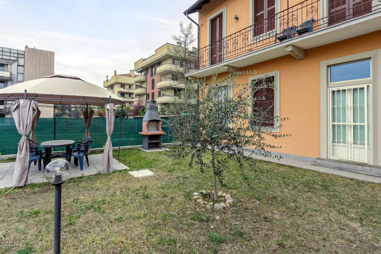 Al 33 Di Via Roma - Apartments 카르다노알캄포 외부 사진