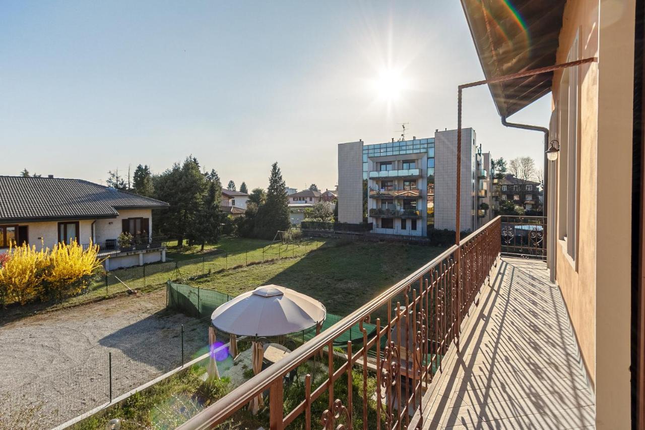 Al 33 Di Via Roma - Apartments 카르다노알캄포 외부 사진