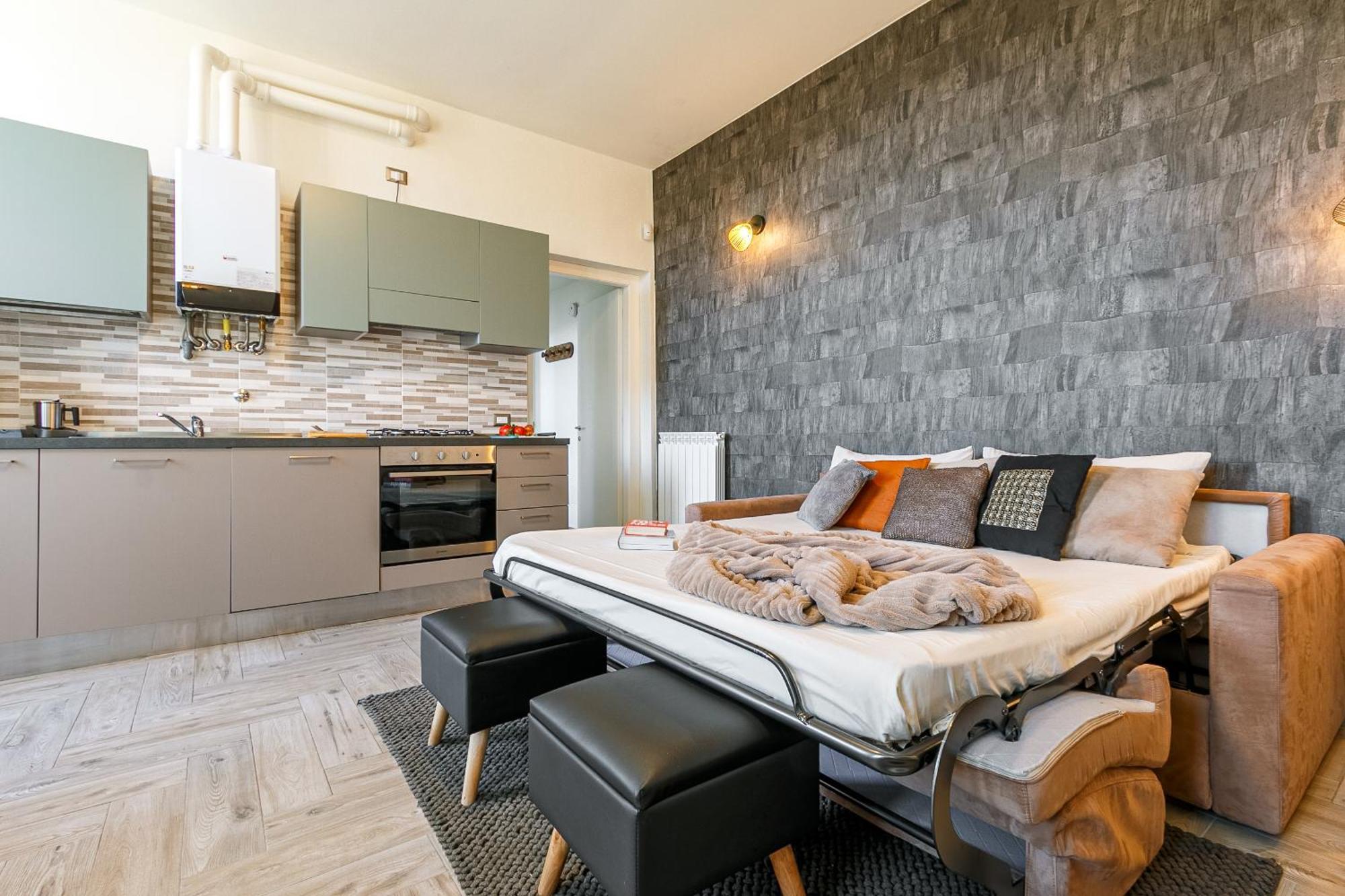 Al 33 Di Via Roma - Apartments 카르다노알캄포 외부 사진