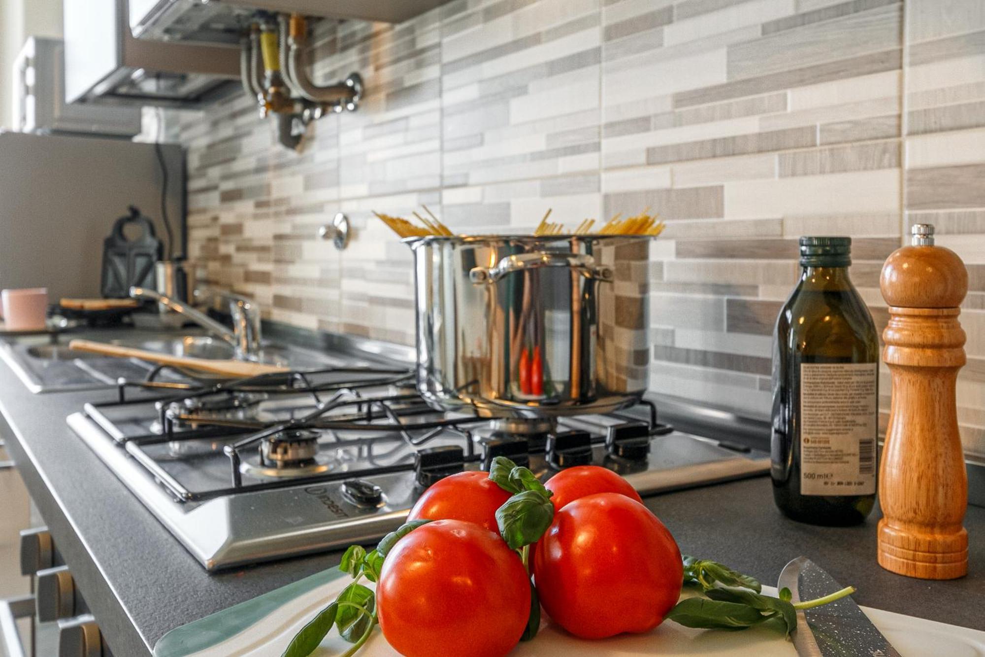 Al 33 Di Via Roma - Apartments 카르다노알캄포 외부 사진